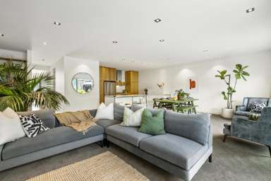 7/258 Hurstmere Road_3