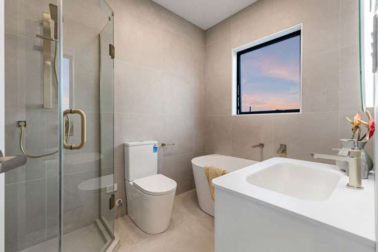 72 Awa Uru Road Orewa_10