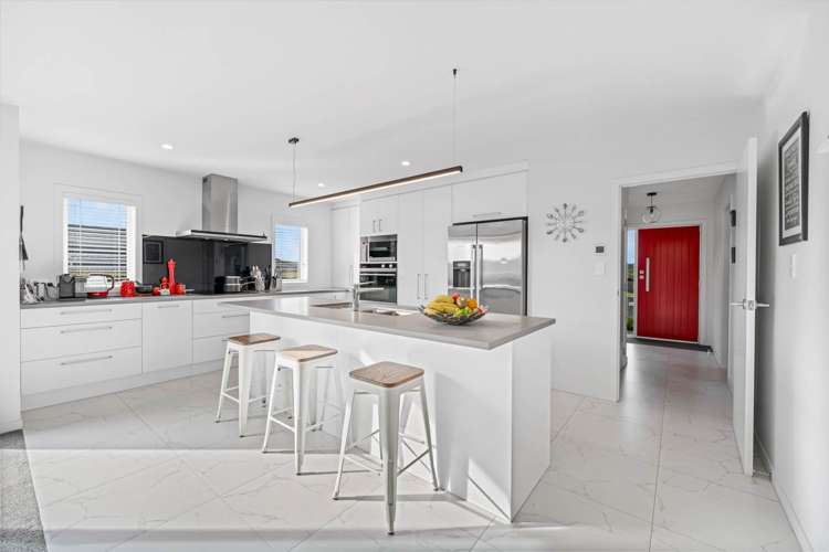 6 Orchard Terrace Riverhead_3