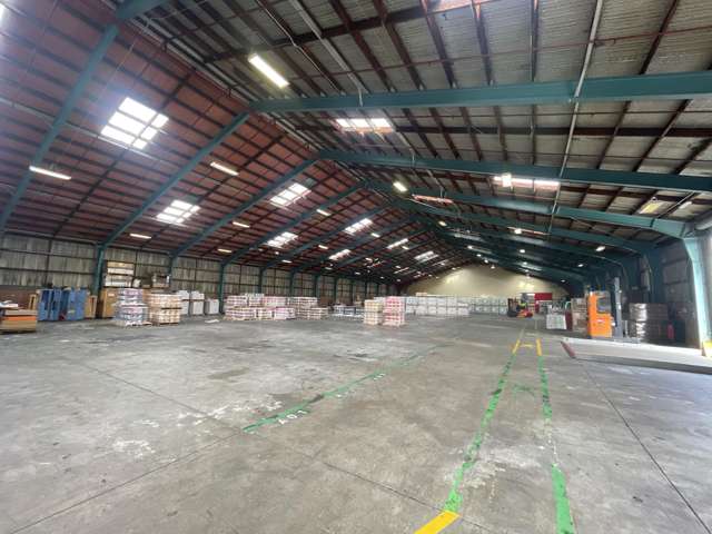 High Stud Warehousing In Seaview