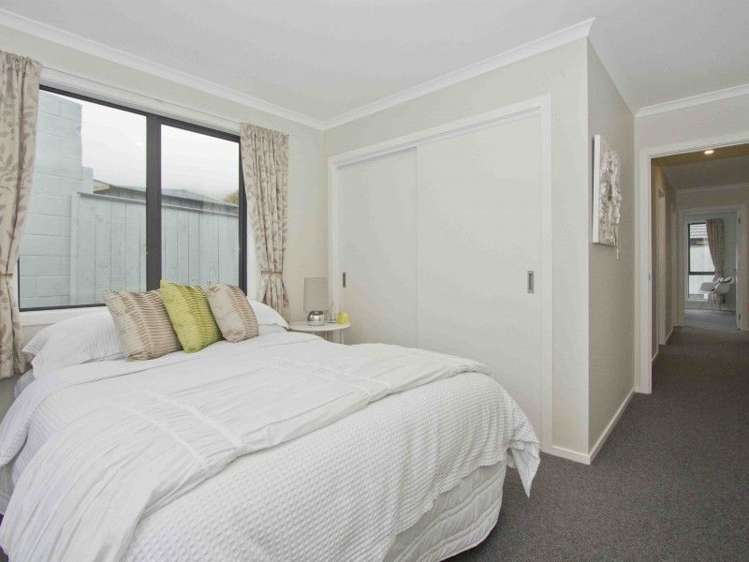 15 Fraser Colman Grove Wainuiomata_12