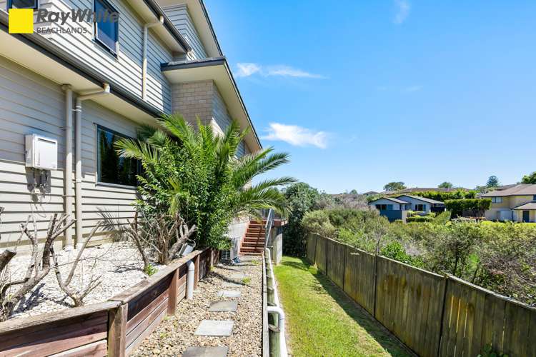 35 Pine Harbour Parade Beachlands_10