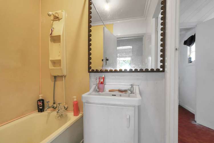 1/12 Lupton Road Manurewa_12