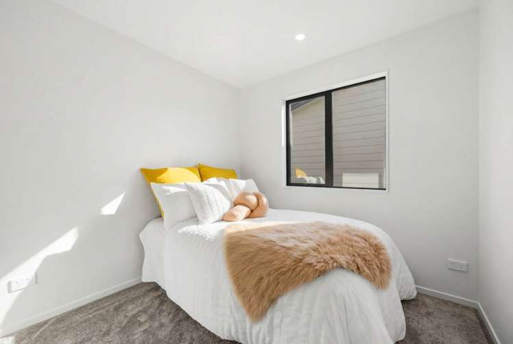 51, 53, 55 Whiteywood Street Westgate_20