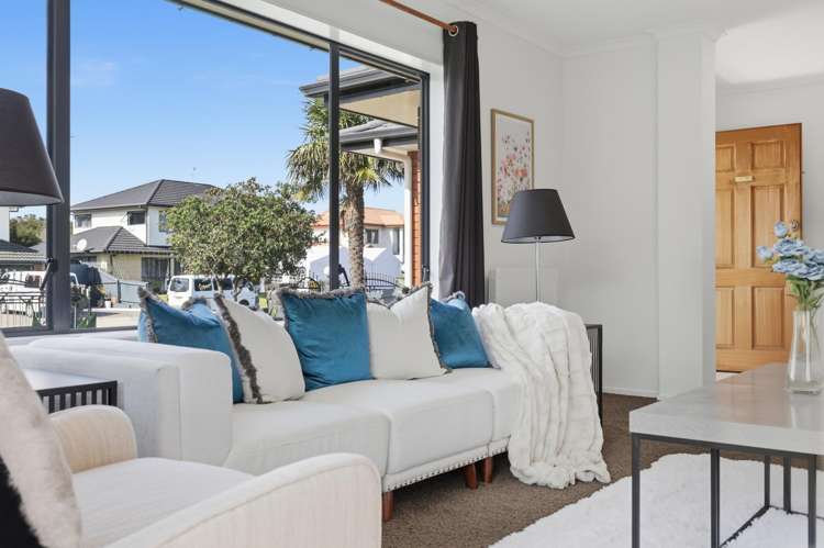 35 Peninsula Road Mangere_18