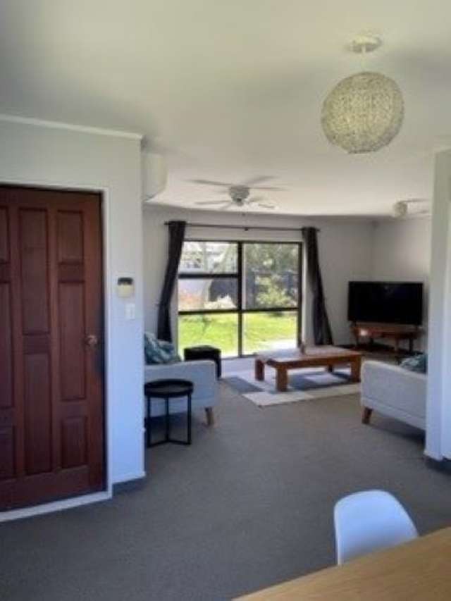 3 Whiting Crescent Greenmeadows_3