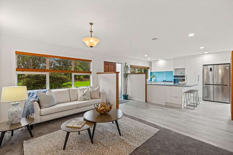 25 Hawkes Access Road Waitoki_3