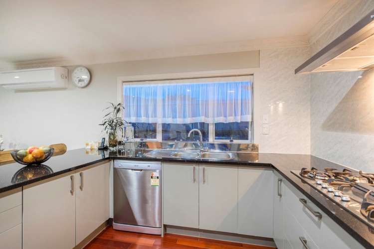9 Beatrice Place Flat Bush_19