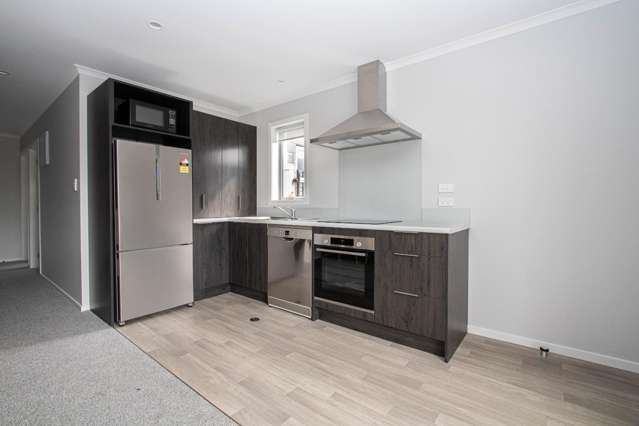 C/2/20 Jones Crescent 1107_2