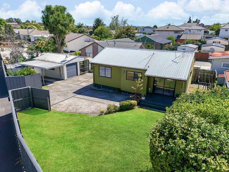 375 Cobham Drive Hillcrest_11