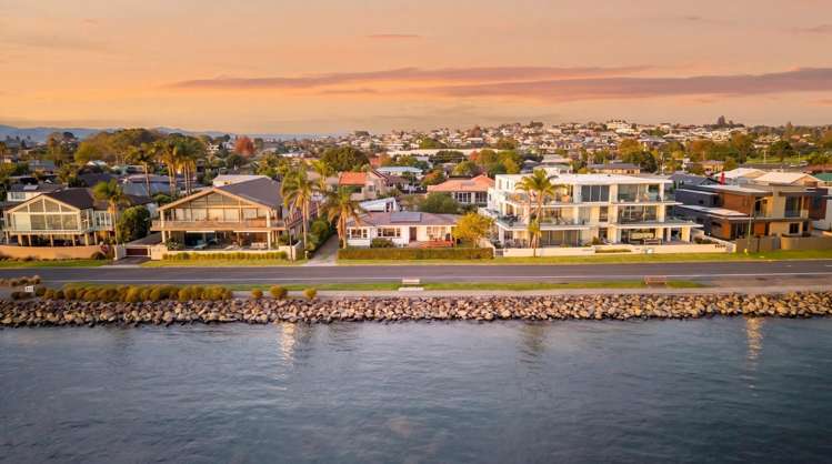 102 Harbour Drive Otumoetai_23
