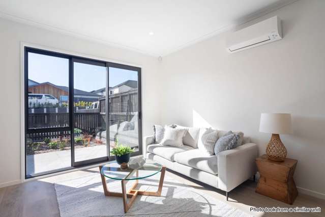 27C Henry Taylor Rise Milldale_1