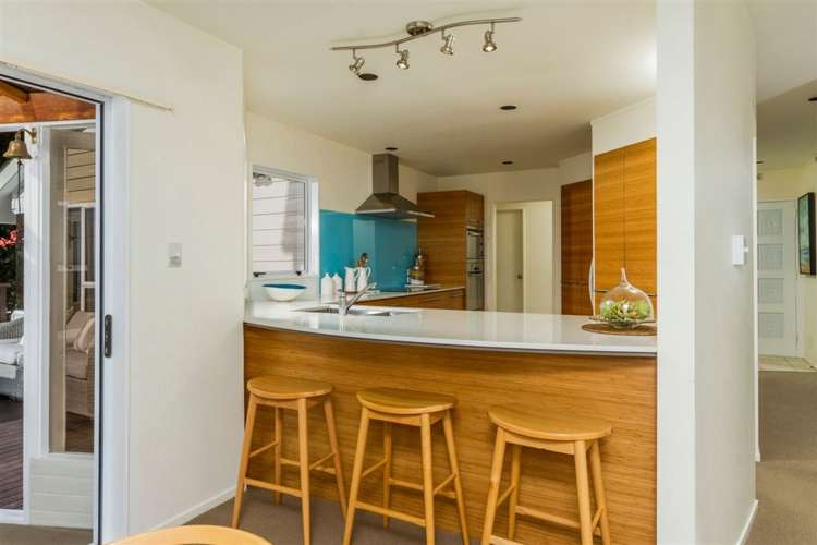 68 Seacliffe Avenue Narrow Neck_10