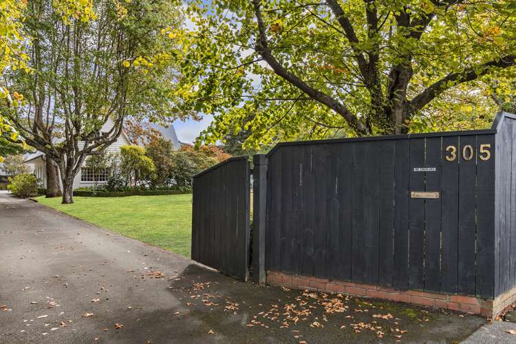 305 Fergusson Drive Heretaunga_22