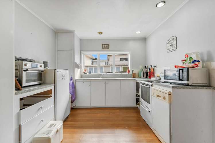 5 Rogan Street Mt Roskill_3