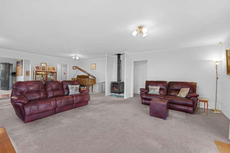 286 Sturges Road Henderson Heights_17