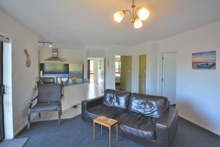 93 Orion Drive Welcome Bay_5