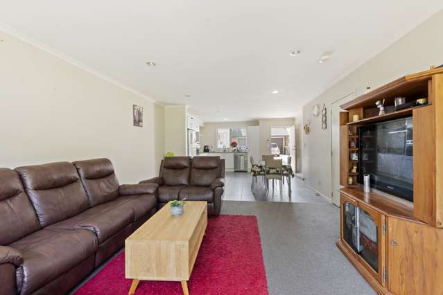 32 Akeake Lane Manurewa_2