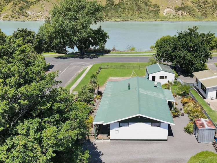 8 Sturdee Street Wairoa_18