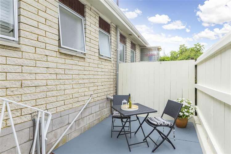 2/39 Shackleton Road Mount Eden_17