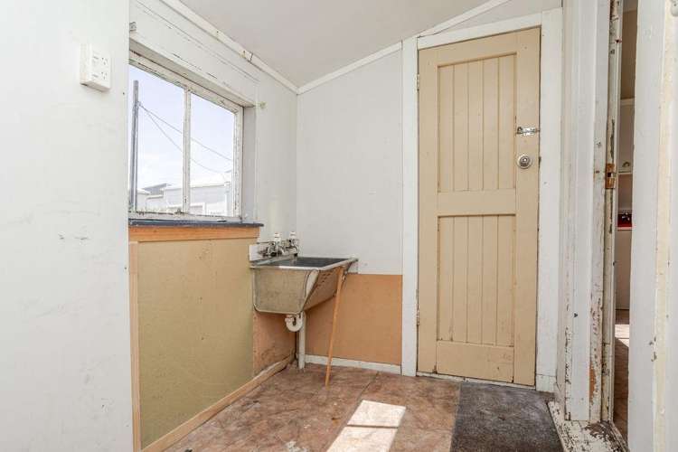 17 Allardice Street Dannevirke_11