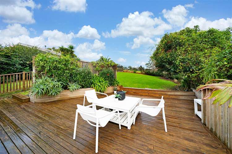 13 Pine Avenue Henderson_18