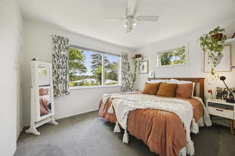 16 Mariana Place Glen Eden_10