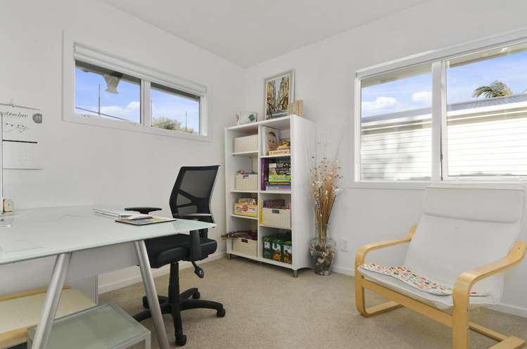 2 Shamrock Lane Te Atatu Peninsula_10