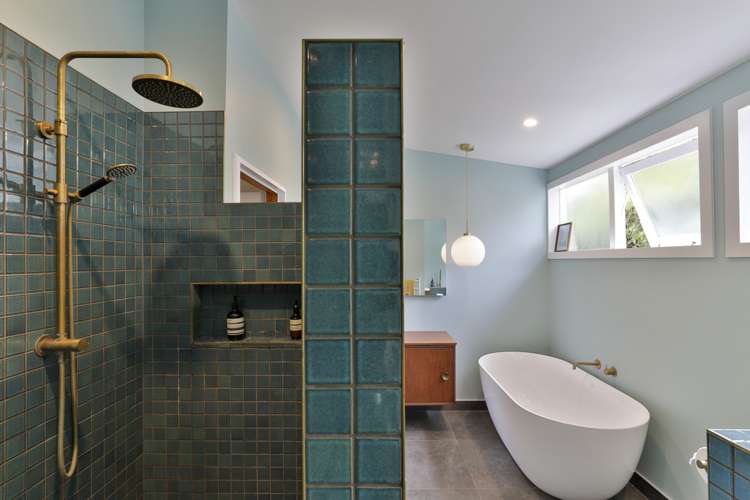 242 Glengarry Road Glen Eden_18