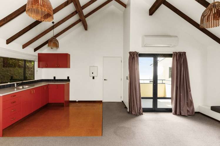 15 Hospital Lane 10782_12