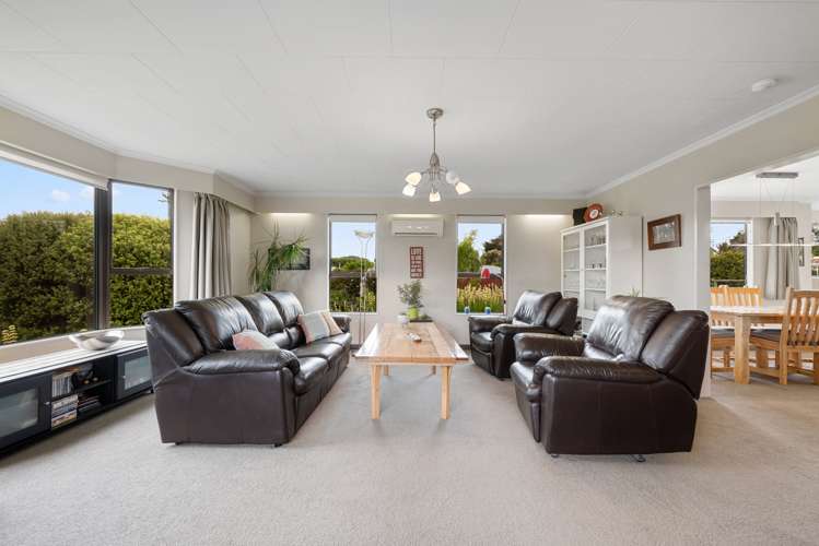 2 Hathaway Street Spring Creek_12