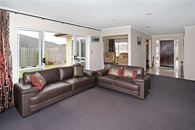 8 Waynes Place Pukekohe_3