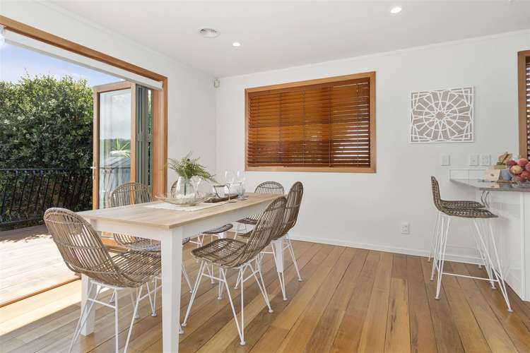 16 Park Avenue Titahi Bay_10