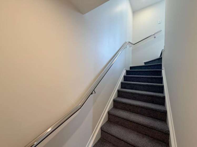 6/10 Orchid Place 1802_12