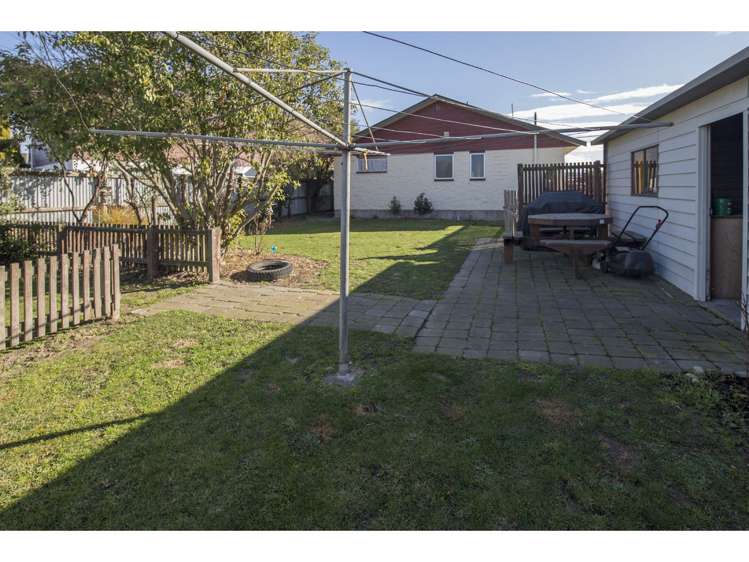 34 Seadown Crescent Amberley_12