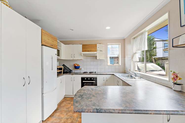 13 Piriti Place Weymouth_8