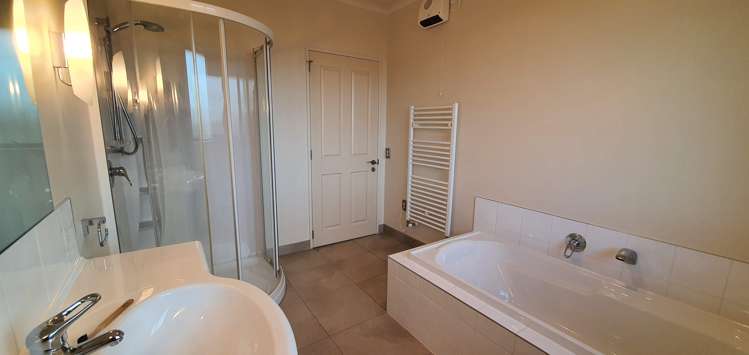 9 Black Lane Te Anau_16