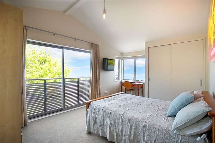 36 Williamson Avenue Belmont_11