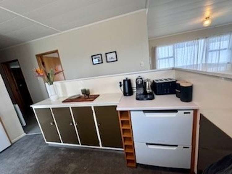 25A Oceanbeach Road 11229_5