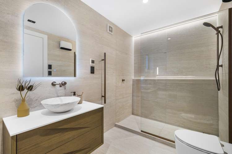 3A Eastcliffe Road Castor Bay_17