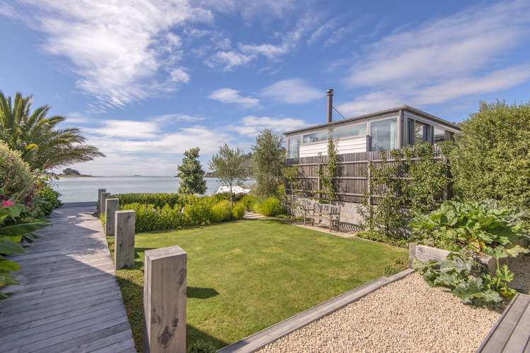 151 Main Road Moncks Bay_18