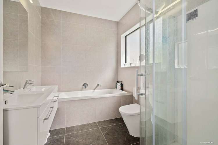 139 Colonial Drive Silverdale_13