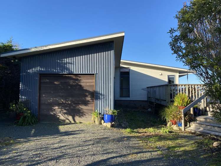 56 Walu Lane Matapouri_10