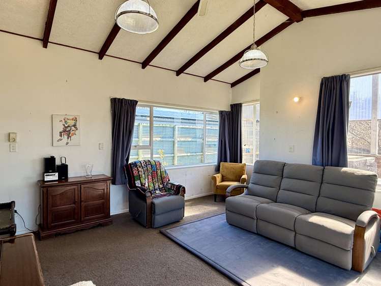 61 Mauchline Street Wallacetown_10