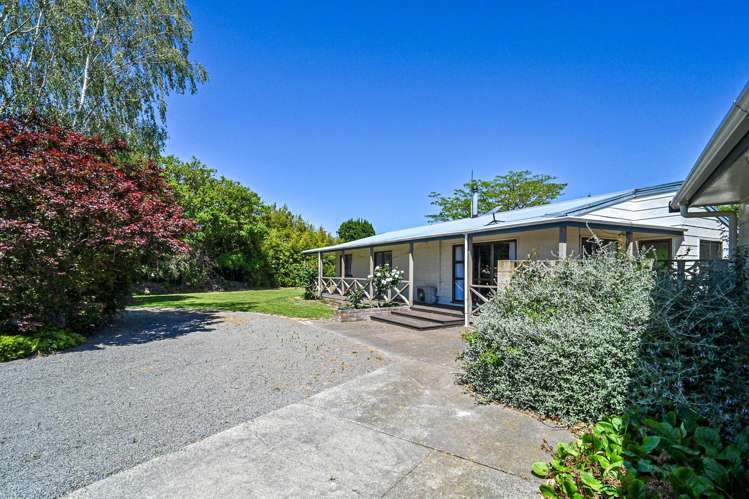 1085 Maraekakaho Road Longlands_3
