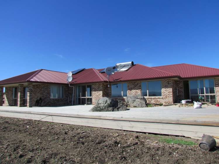 219 Beacon Hill Road Clinton and Surrounds_2