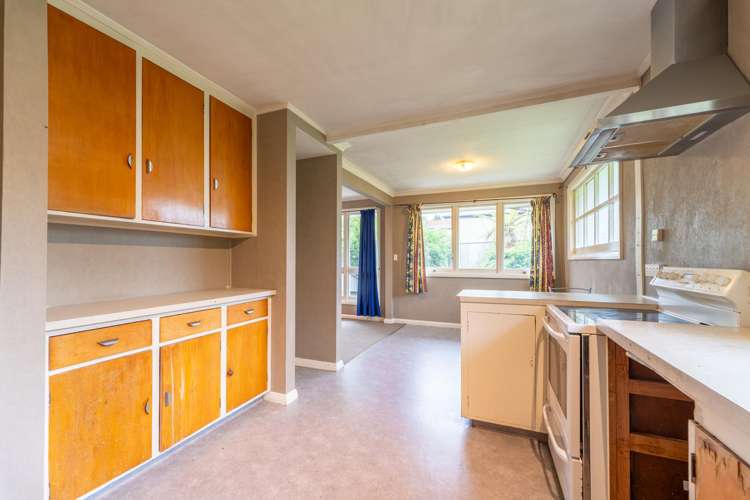 31 Avenue Road West End_11