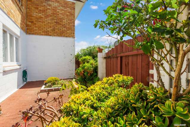 2/66 Fowlds Avenue Sandringham_1