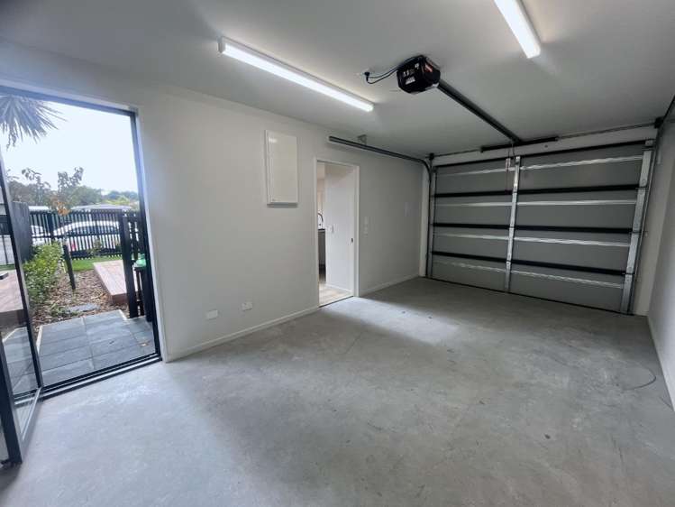 1/10 Surrey Street 1477_13