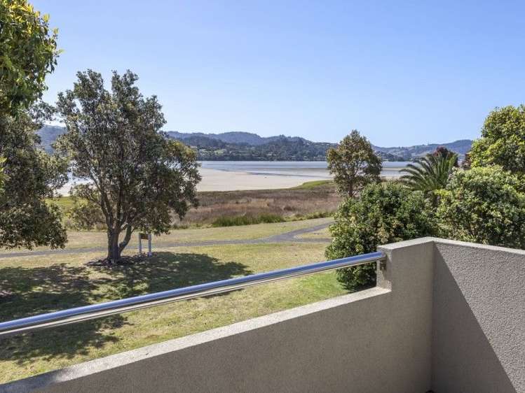 633 Waterways Parade Pauanui_13